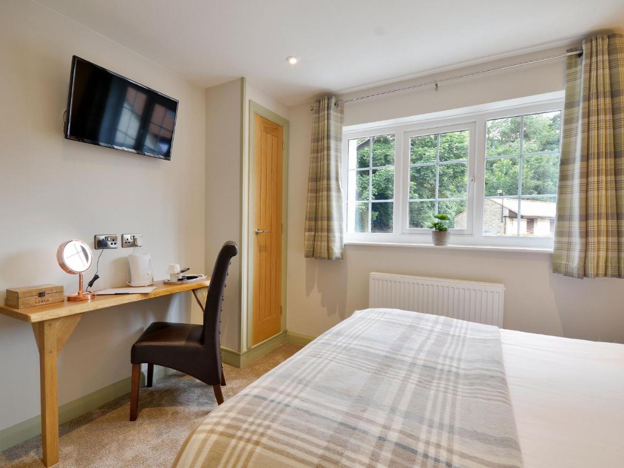 פיקרינג The Cayley Arms Inn מראה חיצוני תמונה
